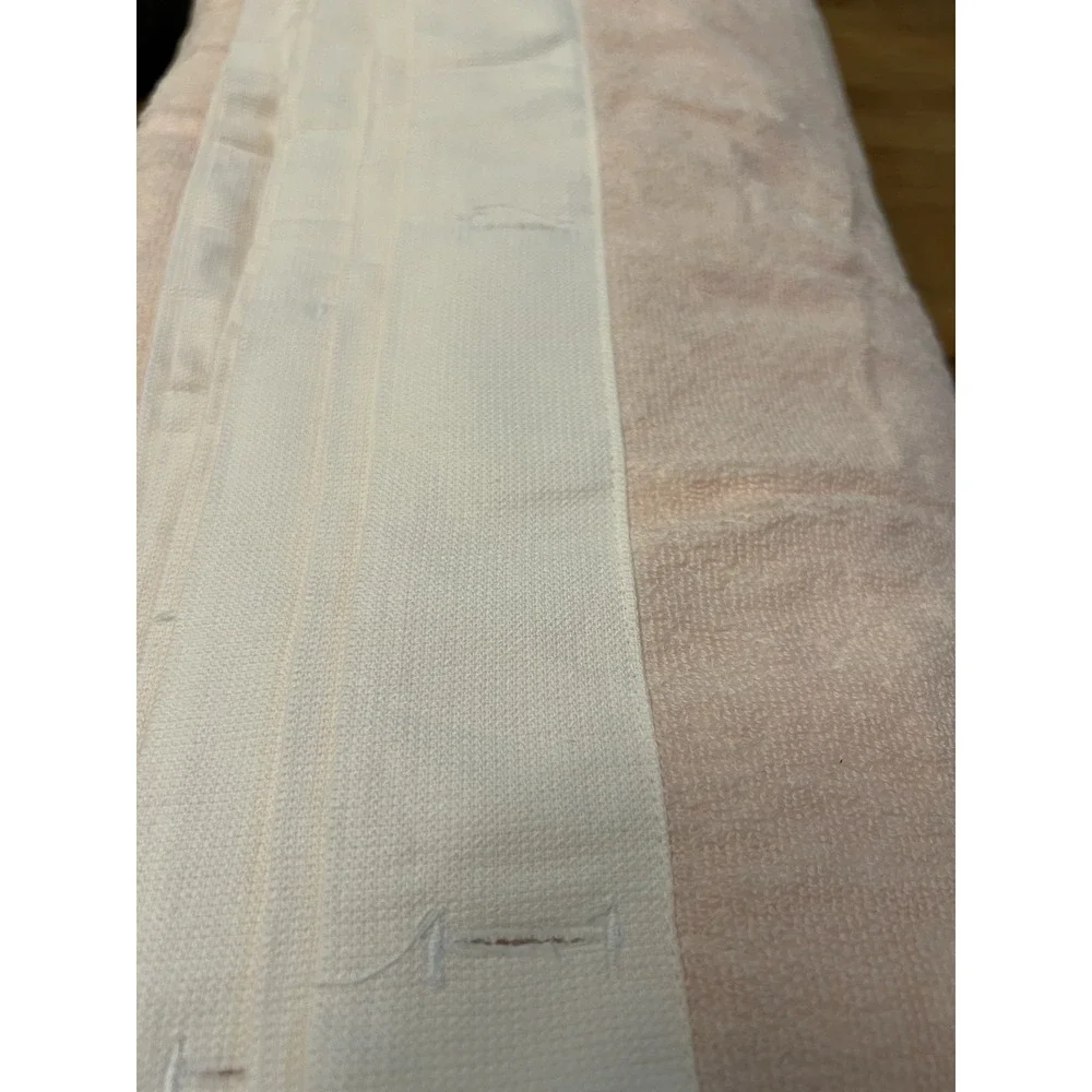 Calvin Klein 100 % Cotton Terry Cloth Pink White Shower Curtain 70 X 70